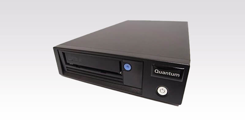Medienkonservierung und Archivierung_LTO-Band Quantum LTO-Bandlaufwerk für die Aufbewahrung und Archivierung von Medien