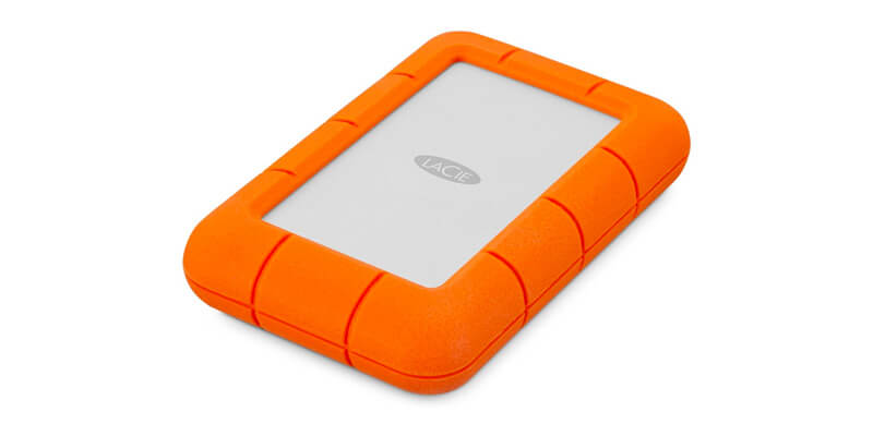 내구성과 휴대성을 겸비한 최고의 외장 드라이브 중 하나인 LaCie Rugged SSD는 다음과 같습니다.