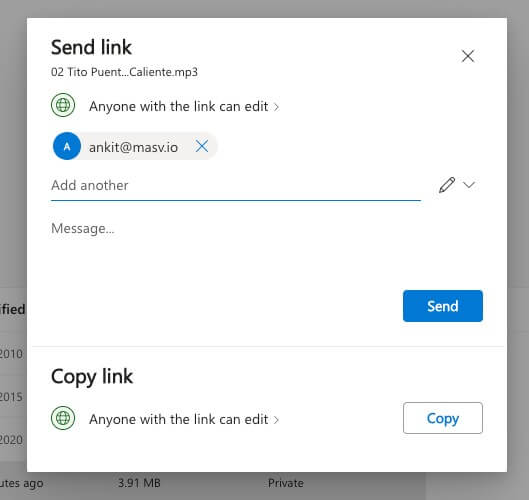 Sending the link with OneDrive